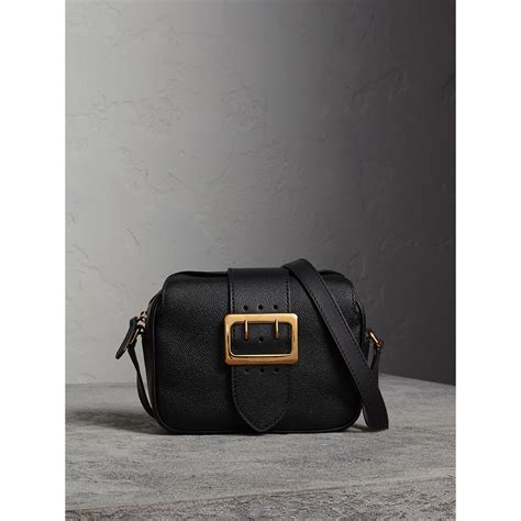 burberry crossbody bag buckle